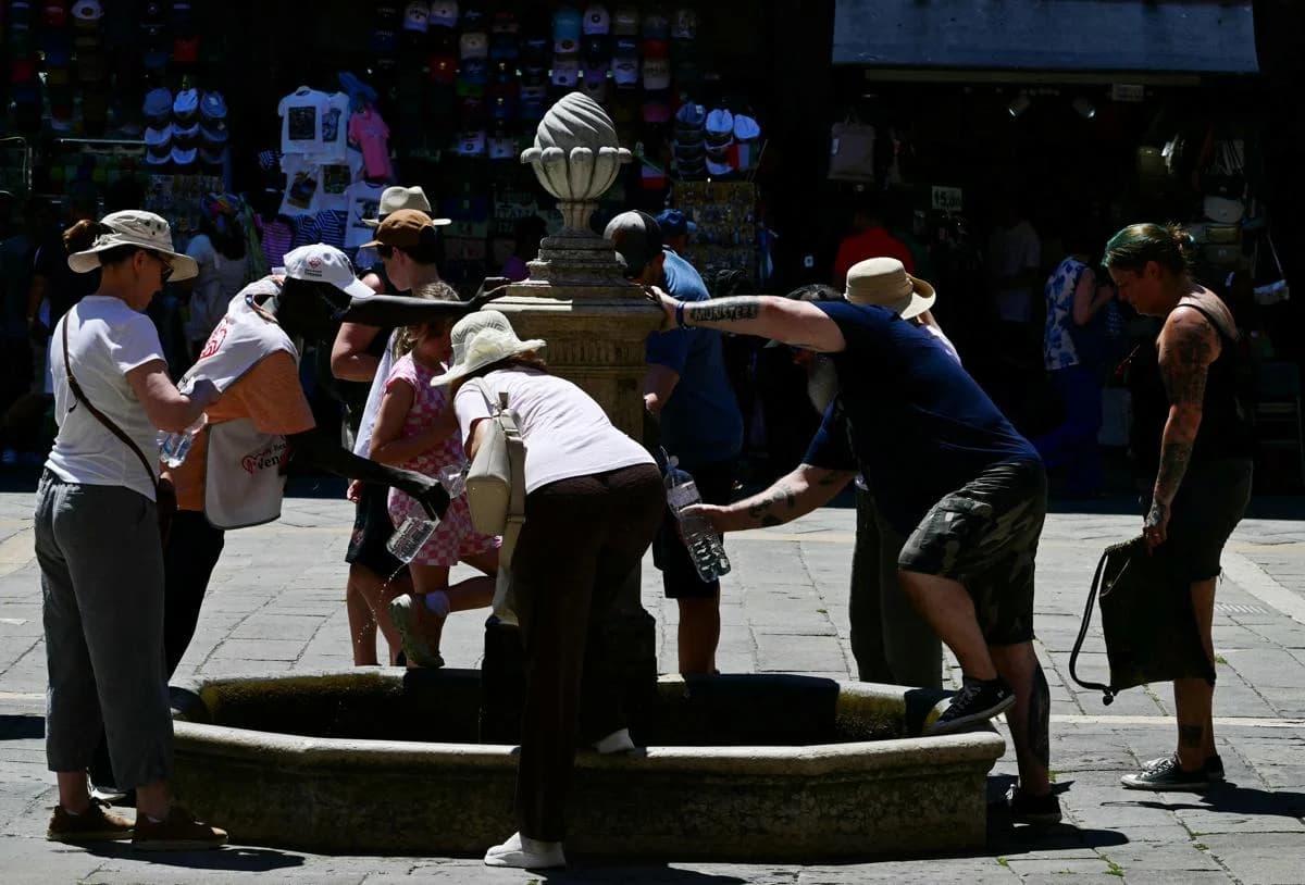Italia tra caldo torrido e temporali: allerta della Protezione Civile, 18 città sotto osservazione