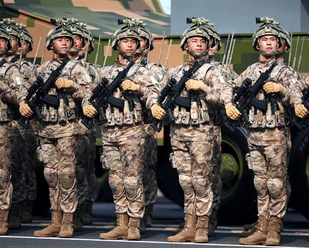 La complessità dell'Esercito Popolare di Liberazione: oltre numeri e gerarchie