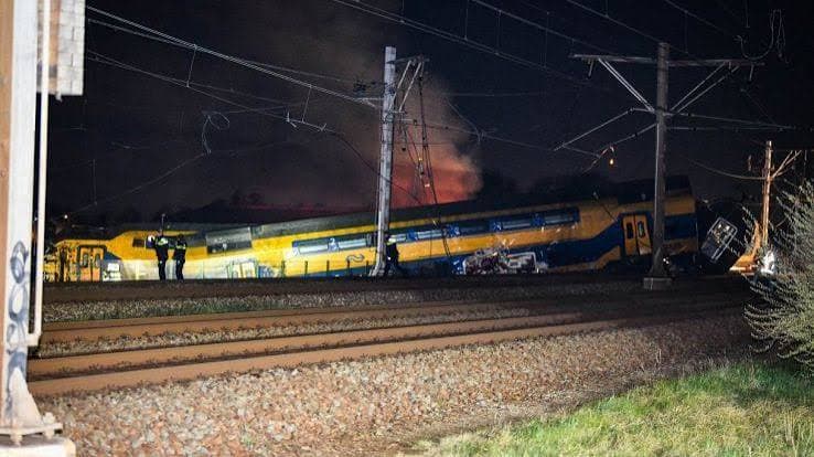 Treni bloccati nei Paesi Bassi: possibile sabotaggio sulla rete ferroviaria