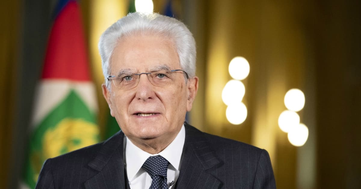 Mattarella commemora l'11 settembre: «Una macchia nella storia recente dell'umanità»
